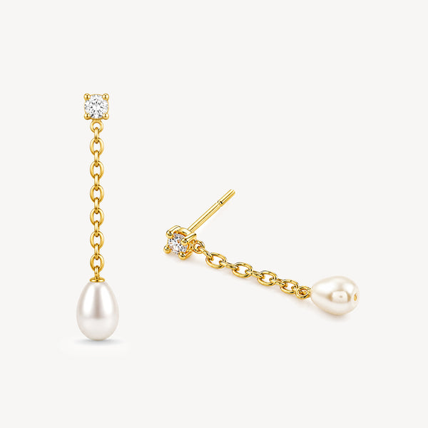 Timeless Pearl Earrings