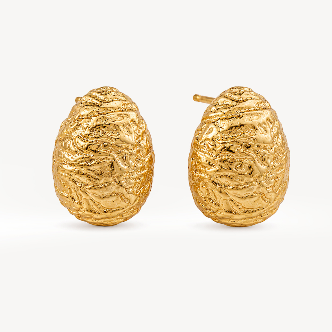 Goldscape Studs