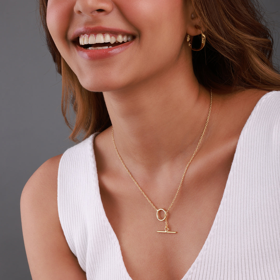 Minimal Toggle Necklace