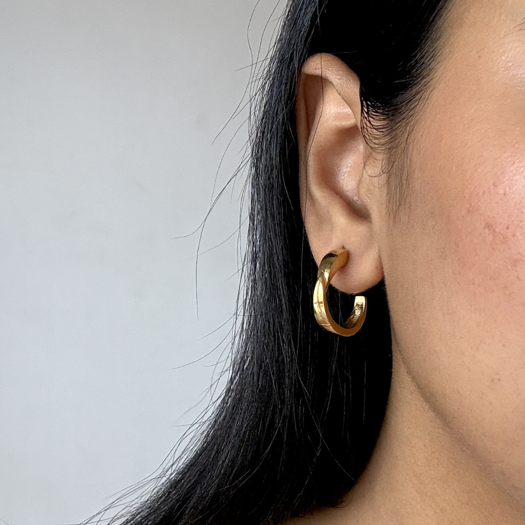 Entwine Hoops