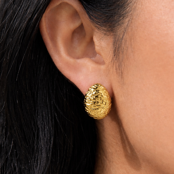 Goldscape Studs