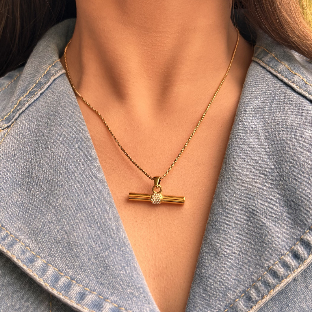 Runway T-Bar Necklace